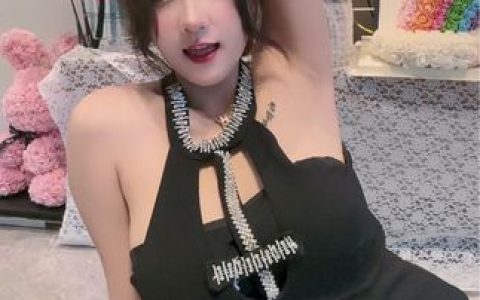 脑婆睡醒啦微密圈精选照片,享受专属内容的时刻