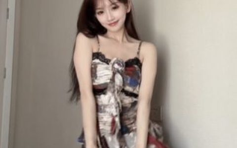 抖音崽崽阿的动态分享,她的甜美生活记录