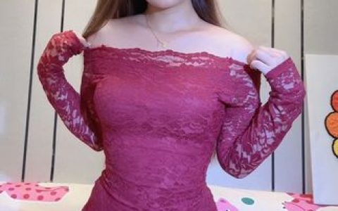 温柔苗现在在哪里直播?她的直播平台选择分析