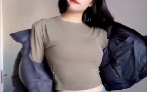 安琪悦舞蹈技巧全解,如何模仿她的经典动作?