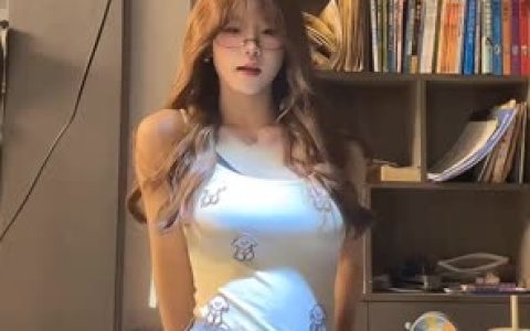 网易CC耶耶私人定制舞蹈,如何预约她的独家表演?