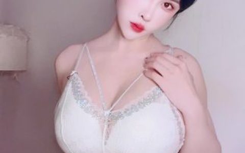 CC白妖妖跳舞视频曝光,她的表演为何风靡直播间?