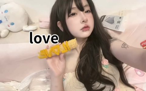 网易CC星也激光雨舞蹈系列,她的舞蹈如何创意无限?