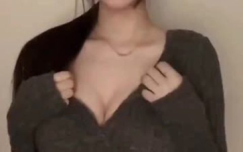 网易CC妃儿baby手法舞蹈，从动作到表情的全面解析