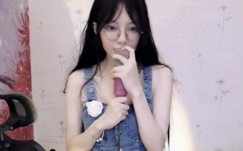 B站清月已经不了舰长浮力是啥清月最新动态解析,清月直播内容深度剖析