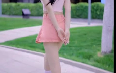 CC桃诗诗高端定制舞蹈技巧,她如何通过高端定制舞蹈吸引更多粉丝