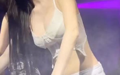 CC小吴同学Vlog独家日常揭秘,她的生活有何亮点?