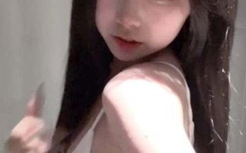 网易CC灰灰娜的高级舞蹈定制,体验极致内容的完美享受