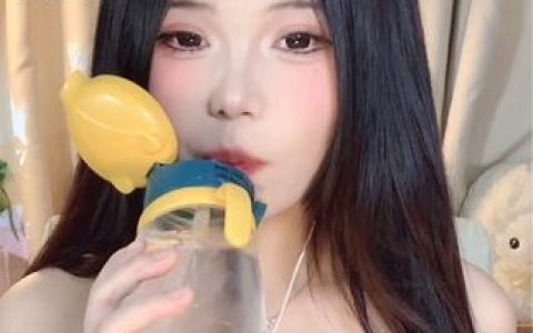 Bigo垚曦直播中的经典穿搭,她的时尚造型为何如此吸引人?