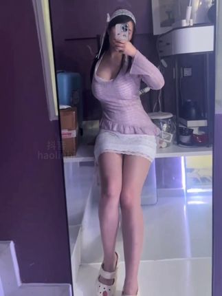 冰泉女神的伊甸园有什么，揭秘她的品牌背后的故事与发展