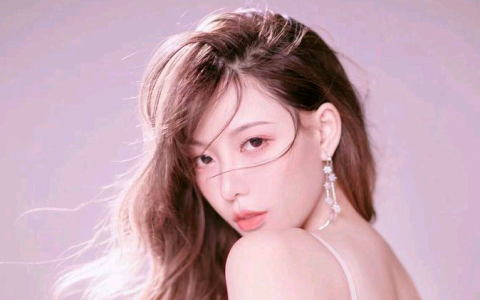 斗鱼米娜pk，观看米娜与其他主播的精彩pk对决