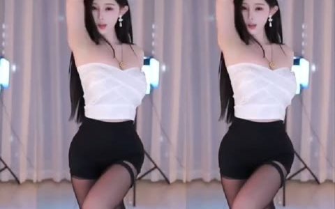 斗鱼小南南的直播录屏，观看小南南精彩的直播录屏，感受她的魅力