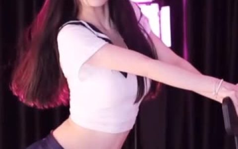 斗鱼小糯米团子订制是真的吗,探讨小糯米团吖定制舞蹈的真实性与效果