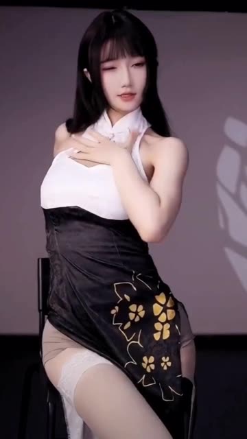 斗鱼糯米团子和饼干哪个好，讨论糯米团子吖和饼干的舞蹈表现与特色