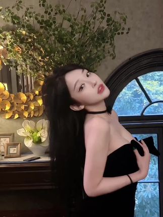 斗鱼小小酥表情包图片大全集高清，下载小小酥高清表情包合集，收集她的魅力