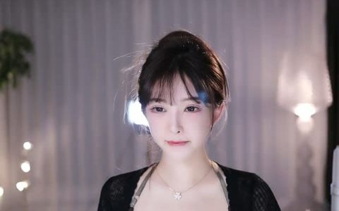 斗鱼张琪格舞蹈视频直播，在线直播观看张琪格的最新舞蹈表演