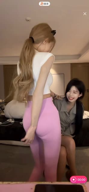短腿微宁如何提升舞蹈技巧，探讨短腿微宁提升舞蹈技巧的训练方法