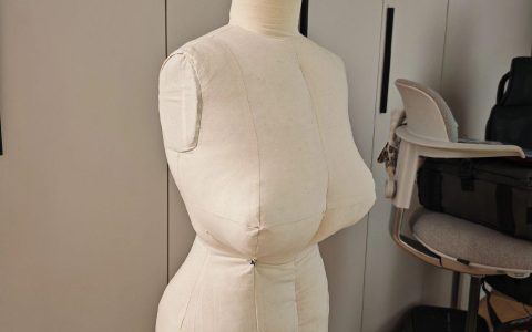 古阿扎舞蹈作品的设计，如何将创意转化为实际舞蹈作品？