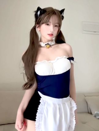 肚脐小师妹跳舞视频中的服装与表演技巧，学习肚脐小师妹跳舞视频中的服装搭配与表演技巧