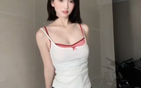 namprikk辣椒酱推广，她如何通过社交平台推广自己的辣椒酱产品？