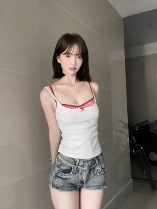 快手小岚岚跳舞视频收藏技巧，如何收藏和管理快手小岚岚的跳舞视频？