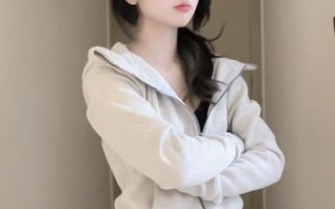 快手小奶球的群定制内容是什么，揭秘快手小奶球的群定制内容和参与方式
