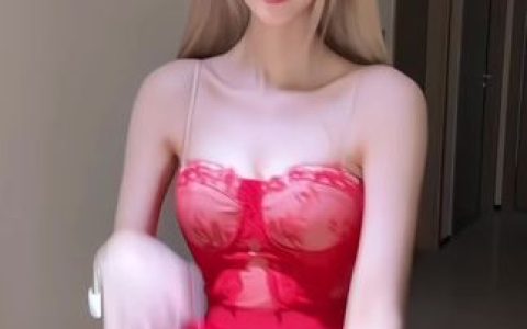 小霞佩奇跳舞视频中的服装搭配，探讨小霞佩奇跳舞视频中的服装搭配与风格