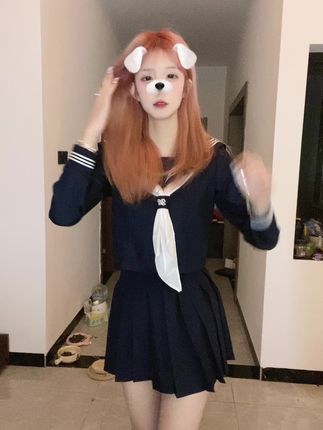 小霞佩奇直播跳舞的创意表现，解读小霞佩奇直播跳舞中的创意表现与舞蹈风格