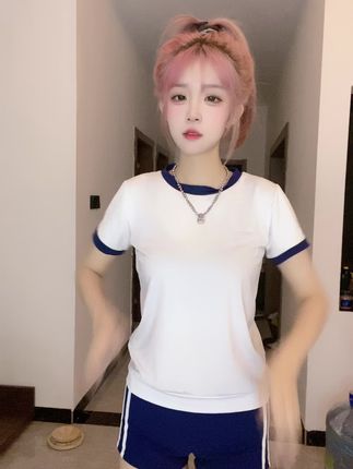 小霞佩奇直播跳舞的创意表现，解读小霞佩奇直播跳舞中的创意表现与舞蹈风格