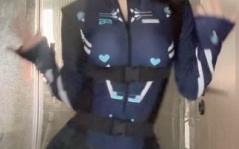modelme瑜伽冥想课程，如何通过瑜伽冥想减轻压力，放松身心？