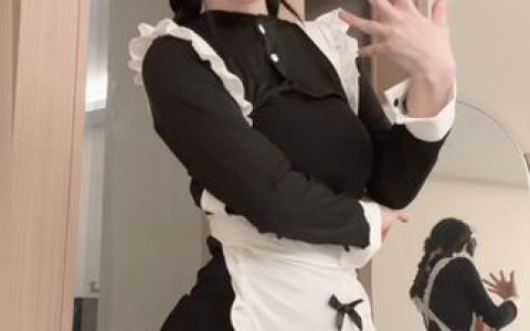 naimi奶咪推特号揭秘，通过推特跟踪她的创作与个人生活