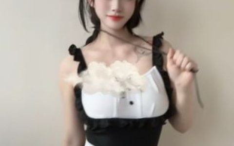 推特namprikk互动，通过推特平台参与与她的互动，获取独家视频