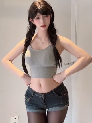 小霞佩奇的私人定制舞蹈视频分享，分享小霞佩奇的私人定制舞蹈视频，感受她的专属魅力