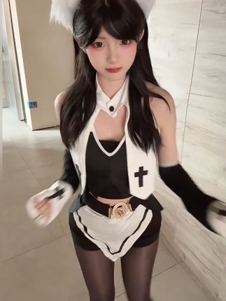 小霞佩奇的私人定制舞蹈视频分享，分享小霞佩奇的私人定制舞蹈视频，感受她的专属魅力