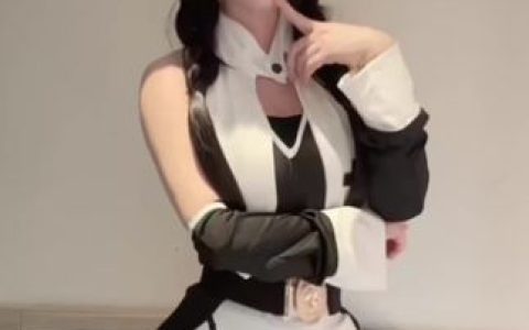 情人节粉色渐变尾迹穿搭，如何将渐变尾迹融入情人节造型