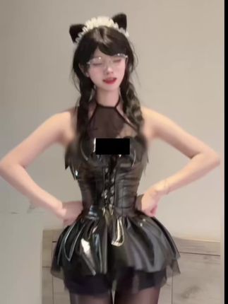 小霞佩奇的私人定制舞蹈视频分享，分享小霞佩奇的私人定制舞蹈视频，感受她的专属魅力