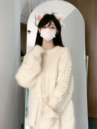 虎牙晴小兔微博介绍，她的社交媒体影响力与成长故事