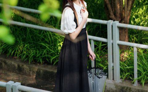 听阴天说什么 青春 校花 小清新 绝色 小姐姐 写真&YiTuYu艺图语