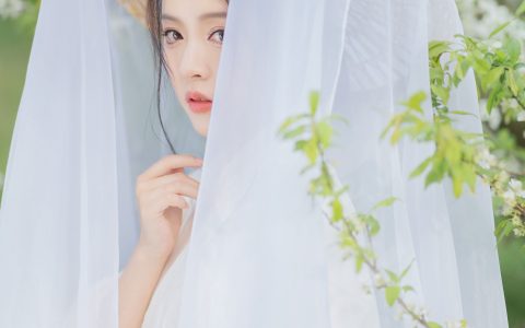 青绿花笺 小清新 仙女 古代 树林 绝色 女神 古风 花&YiTuYu艺图语