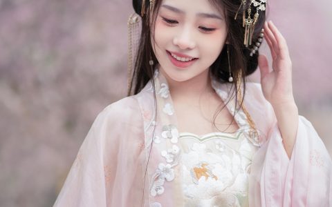 十里春风不如你 古装 少女 汉服 模特 唯美 海棠花&YiTuYu艺图语