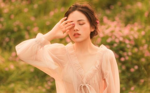 紫云英的浪漫 浪漫 忧伤 摄影 人像 少女 小清新&YiTuYu艺图语