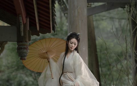 将爱却晚秋&YiTuYu艺图语