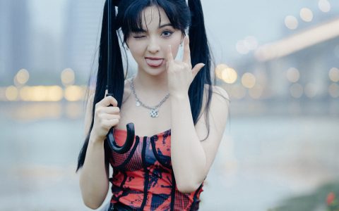 邪魅小丑女 个性 美少女 非主流 惊艳 街拍&YiTuYu艺图语