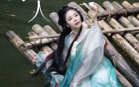泛舟人 古风 绝色 意境 美人 汉服 模特 唯美 漂亮 中国风&YiTuYu艺图语