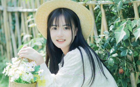 闲逛的意义 小清新 绿色 美少女 黑长直 森系&YiTuYu艺图语